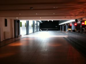 Halle 400 große Halle